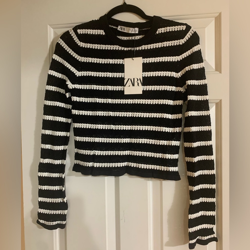 Zara | NWT! Knitted Top